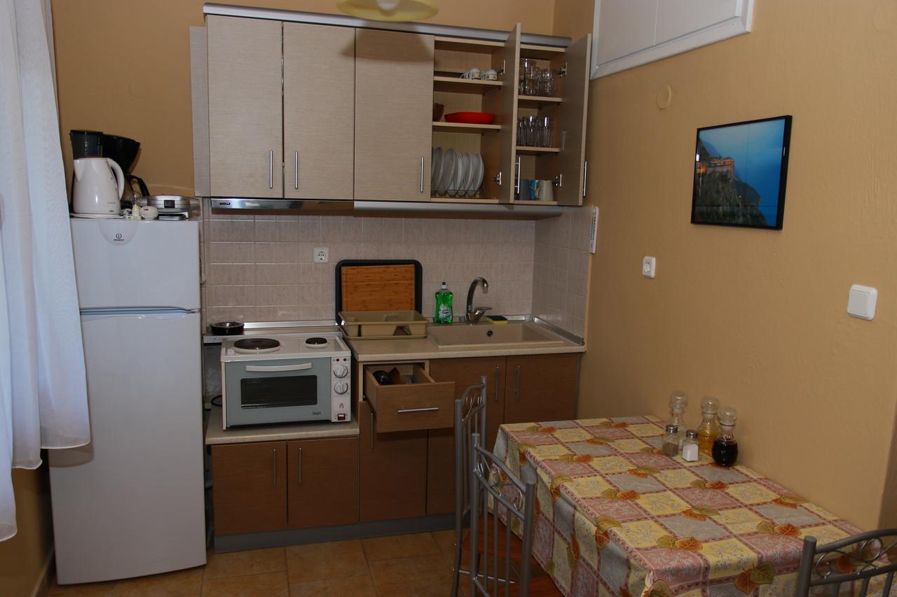 Апартаменты Katina'S House Вурвуру Экстерьер фото